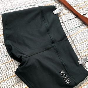 FLEO Forest Green Shorts Medium